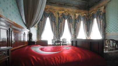 Atatürk'ü bu yıl yenilenen odasında anacağız