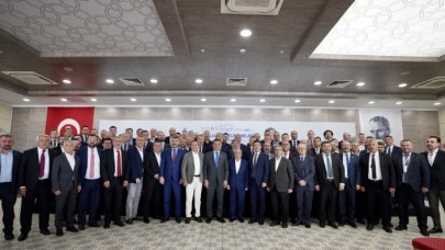 İBB ile HAK-İŞ ve TÜRK-İŞ arasında toplu iş sözleşmeleri ve ek protokolleri imzalandı