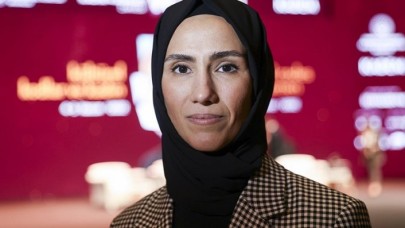 KADEM Vakfı Mütevelli Heyeti Başkanı Bayraktar: Kadınlar küreselleşen kültürün,  modern dünyanın baskılarını da yaşıyor