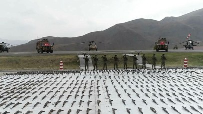 Kahraman Mehmetçik'ten Teröre "Pençe-Kilit" darbesi