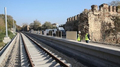 Kazlıçeşme-Sirkeci Raylı Sistem Projesi'nde ilk ray kaynağı yapıldı