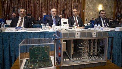 "Milli Muharip Uçak"ın kritik parçası TBMM'de tanıtıldı