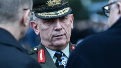 Sen önce kafana göre bir şapka bul! Yunan generalden Türkiye'ye skandal sözler