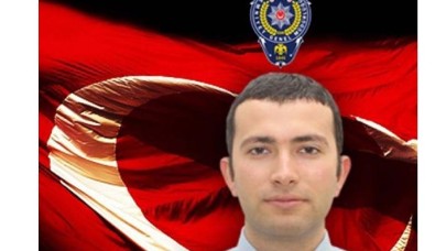 Şehit polis Kadir Cihan Karagözlü ve babası Zeki Karagözlü anıldı
