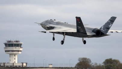 Bayraktar Kızılelma,  ABD'de yakından izleniyor