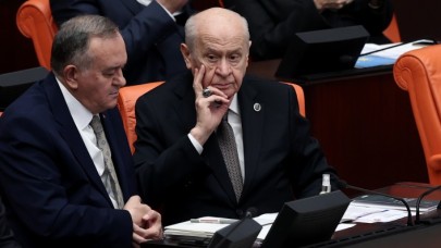 Devlet Bahçeli,  'Altılı masanın adayı kim olsun?' sorusuna bakın ne dedi: Tercihim sınıf arkadaşımdır 