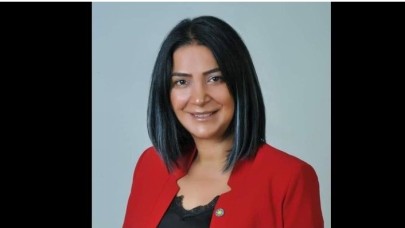 İYİ Parti İstanbul İl Başkanlığı'nda kavga! 15 kişi,  kadın yöneticiye saldırdı