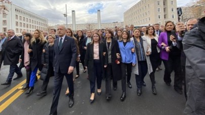 Gaffar Yakınca: Kılıçdaroğlu’nun derdi çocuklar mı?