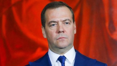 Medvedev'den 2023 kehanetleri: ABD'de iç savaş,  AB’nin çöküşü,  Musk’ın zaferi