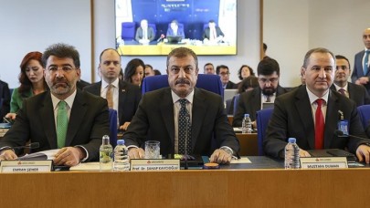 Merkez Bankası Başkanı Kavcıoğlu TBMM'de sunum yaptı,  muhalefet protesto etti