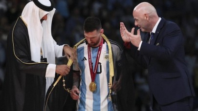 Messi'ye 1 milyon dolar teklif! 'Bişt' i bana ver