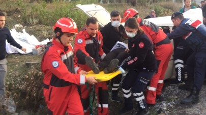 Muğla'da iki otomobil çarpıştı: 5 yaralı