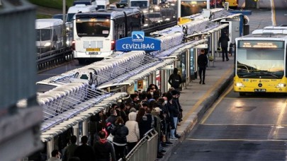 Öğrenciye bedava olacak' vaatleri havada kaldı: 3 yılda tam bilete %388,  öğrenci biletine %399 oranında zam yapıldı