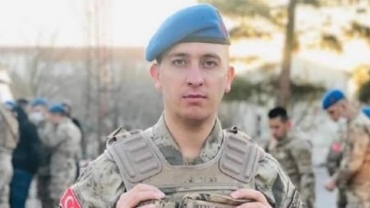 Otomobiliyle TIR'a çarpan Uzman Çavuş Kadir Çınar hayatını kaybetti