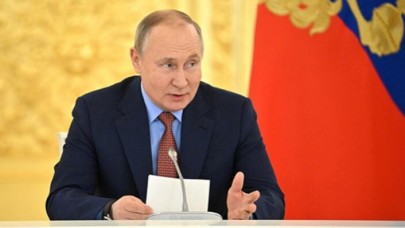 Putin,  Rusya’da LGBT propagandasını yasakladı