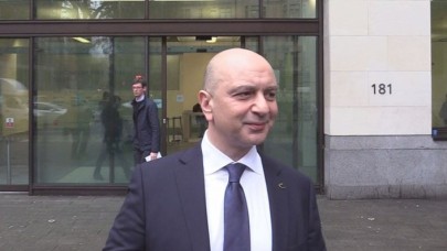 Türkiye kazandı,  FETÖ kaybetti... Firari Akın İpek'e soğuk duş!