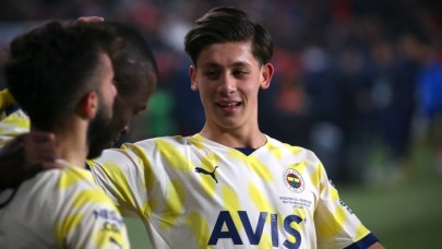 Arda girdi oyunu değiştirdi. Fenerbahçe'yi Valencia kurtardı