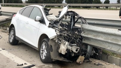 Bursa'da bariyerlere saplanan otomobildeki Mustafa Burak Ekerer öldü