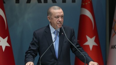 Erdoğan,  'Mevsim şartları' dedi ve ekledi: 2023 seçim tarihi değişiyor