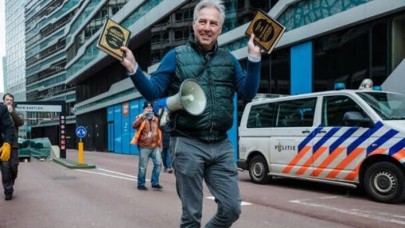 Yine Kur'an-ı Kerim yine aynı saygısızlık! Skandalın adresi bu kez İsveç değil