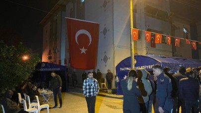 Mersin'den acı haber. Jandarma Uzman Çavuş Eren Öztürk ve Yasin Eroğlu şehit oldu. Haberleri ailelerine verildi