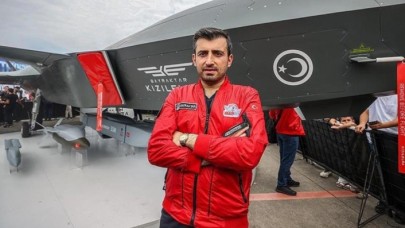 Nagehan Alçı,  Selçuk Bayraktar'ı O'na benzetti