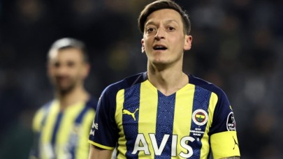 Türkiye defterini kapattı! Mesut Özil'in yeni takımı çok konuşulacak
