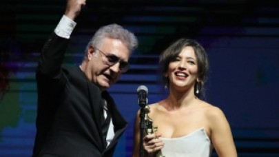 Ödül töreninde Nihal Yalçın'a karşı tepkileri gündem olan Tamer Karadağlı sessizliğini bozdu: 'HDP'yi destekliyor'