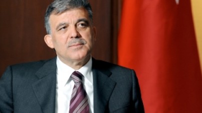 Abdullah Gül'den videolu paylaşım: 'Yarın 30 Ağustos,  çok şükür hasta filan değilim'