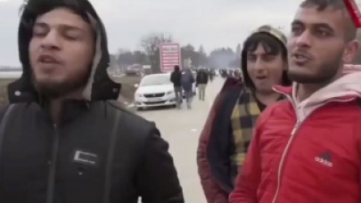 8 yıldır Türkiye'de yaşayan Suriyelinin o sözleri pes dedirtti: 'Sanki biz size dedik gidin bizim yeri kurtarın"