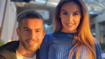 Çakarlı araçla emniyet şeridinden giden futbolcu Adem Büyük'ün eşi Merve Büyük'ten ilk açıklama