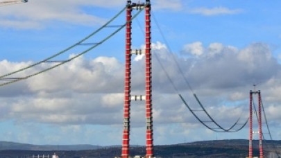 Simgelerin köprüsünde 'kedi yolu'nun yüzde 70'i tamamlandı