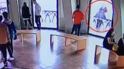 Galata Kulesi'nden atlayan 20 yaşındaki genç kızın intihar görüntüleri ortaya çıktı