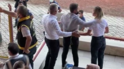 İstifası istenen Turgutluspor Başkanı Taner Kestaneci'nin eşi Bircan Kestaneci'den taraftarlara el hareketi: Ortalık karıştı!