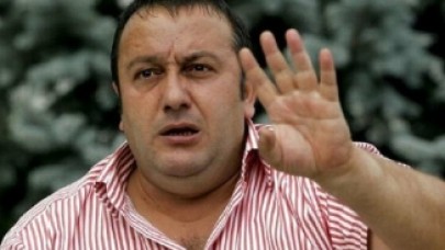Türkücü İsmail Türüt:  "Allah'tan başımızda CHP yok,  yoksa size yemin ediyorum bu milletin yarısı ölürdü."