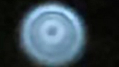 Manisa'da gökyüzünde mavi renkli cisim merak uyandırdı!