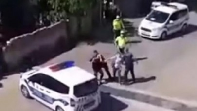 Çorlu'da polis,  evlerinin önünde oturan vatandaşlara sert müdahalede bulundu