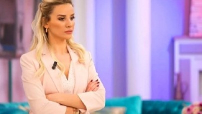 Esra Erol,  konuğu koronavirüs hastası çıkınca canlı yayındaki tepkisiyle olay oldu!