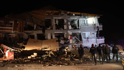 Hatay'daki depremden acı haberler geliyor: Ölü ve yaralılar var