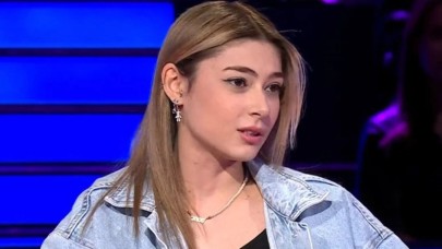 Kim Milyoner Olmak İster'e katılmıştı. Depremde Simay Atlı öldü