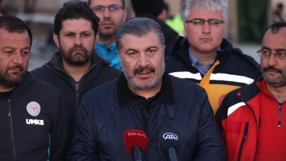 Bakan Fahrettin Koca,  sakalını neden kesmediğini açıkladı