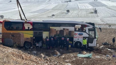 Diyarbakır'dan Bodrum'a giden yolcu otobüsü devrildi: 8 kişi öldü,  35 kişi yaralandı