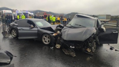 Bursa'da zincirleme kaza! 4 kişi hayatını kaybetti,  7 kişi yaralandı