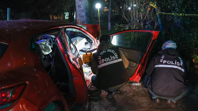 Bakırköy'deki kazada 17 yaşındaki sürücü öldü. Araçtan 3 silah çıktı