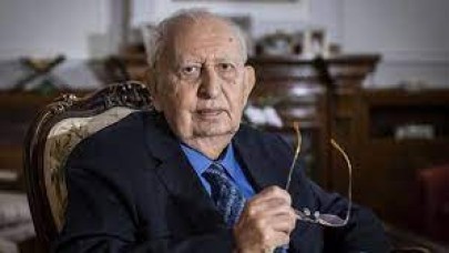 Hüsamettin Cindoruk'tan kötü haber: Hüsamettin Cindoruk kimdir?