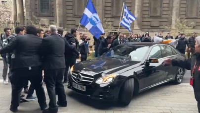 Londra'da skandal. KKTC Cumhurbaşkanı Tatar'ın önünü kestiler