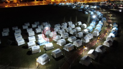 Deprem bölgesinde çadırlara neden elektrik sayacı takıldı? Flaş açıklama