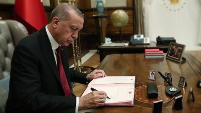 Cumhurbaşkanı Erdoğan 13 üniversiteye rektör atadı