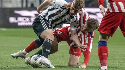 Dolmabahçe'de çok özel maç: Beşiktaş Atletico Madrid'i 2-0 yendi