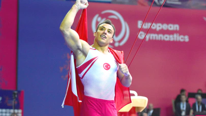 Milli cimnastikçi Adem Asil,  halka aletinde de Avrupa şampiyonu oldu